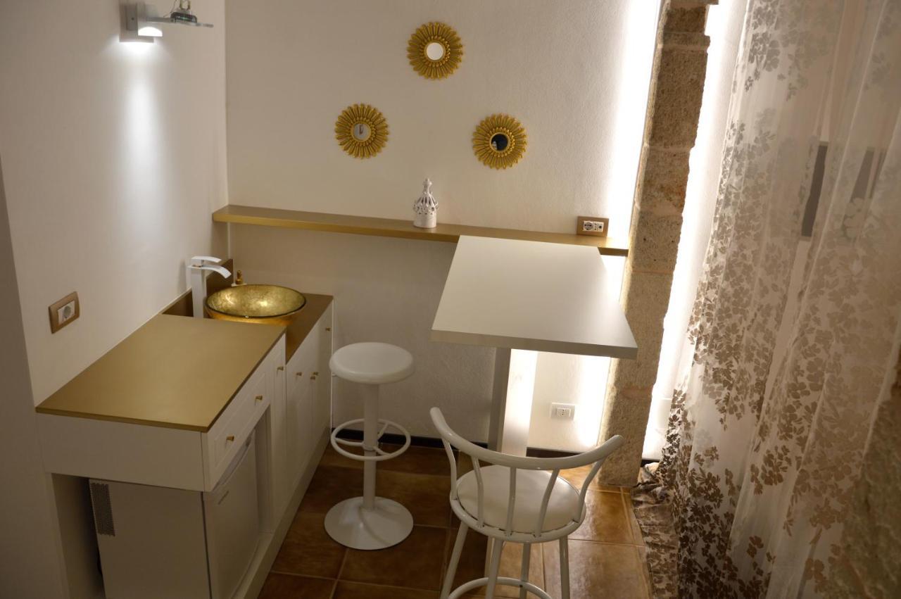 Gold White Exclusive House Hotel Polignano a Mare Exterior foto